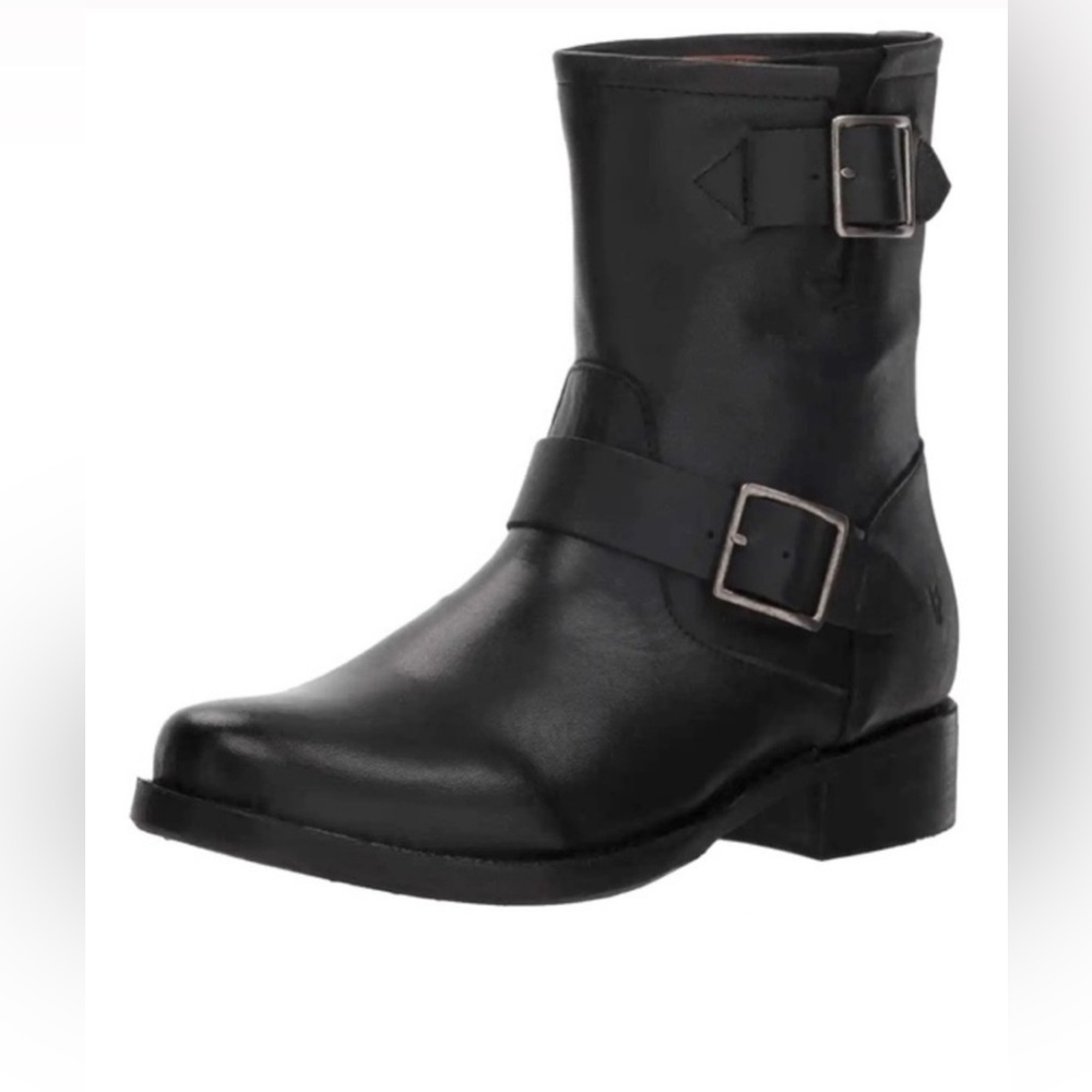 *Like New* Frye Women’s Vicky Engineer Black Leather Buckle Moto Boots Size 8.5